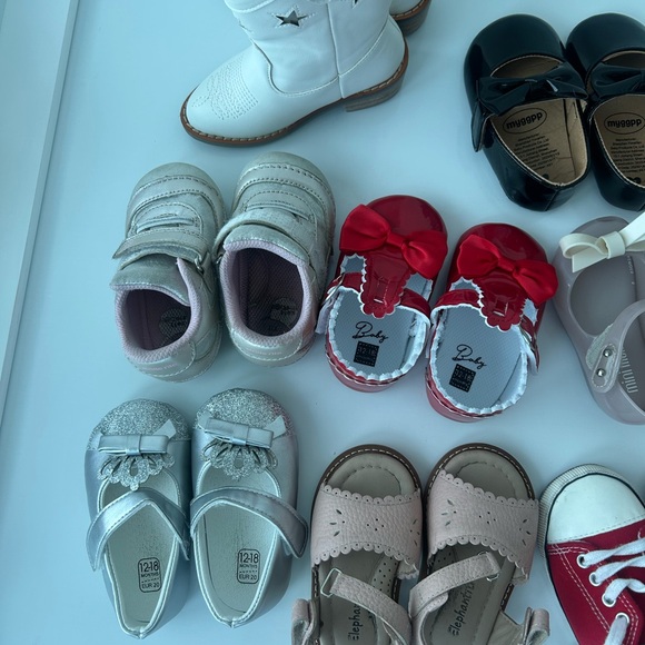 Shoe bundle - Picture 2 of 6